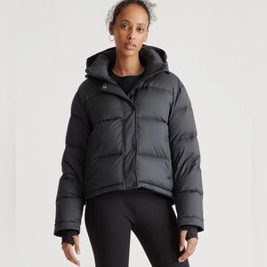 Quince. Responsible Down Cropped Puffer Jacket. Size S. Like new.